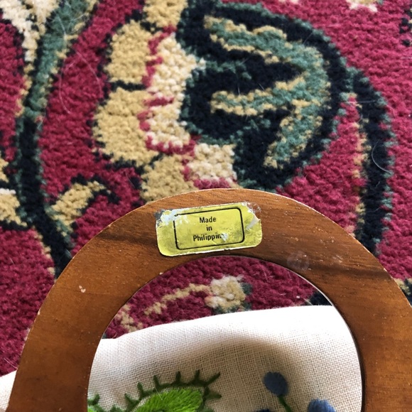 Vintage embroidered linen purse - Picture 4 of 5